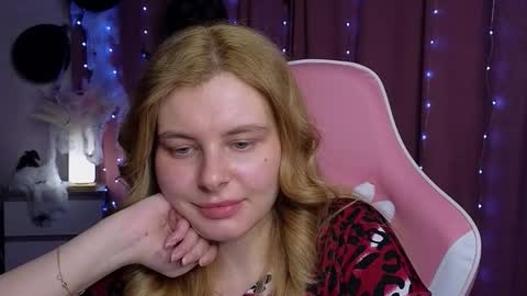 Snapshot of newdayo chatting on October 31, 2025, 6:53 pm newdayo online show from October 31, 2025, 6:53 pm