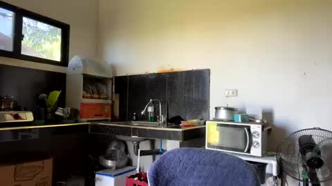 Snapshot of newest_star69 chatting on February 5, 2025, 2:08 am Lucy Pearl online show from February 5, 2025, 2:08 am