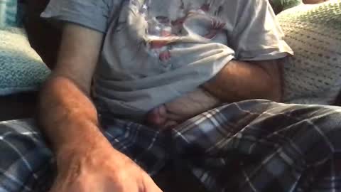 Snapshot of newtman68 chatting on November 19, 2025, 1:22 pm newtman68 online show from November 19, 2025, 1:22 pm