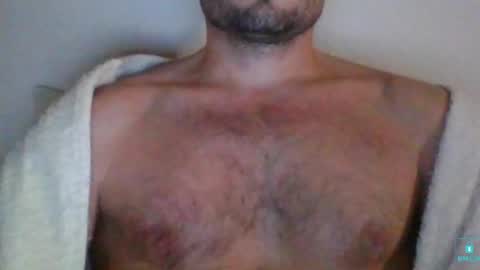 newtyguy90 online show from December 30, 2024, 7:04 am