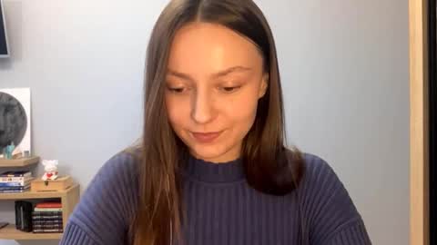 Snapshot of next_fantasy_bb chatting on October 31, 2025, 2:07 pm Agne online show from October 31, 2025, 2:07 pm