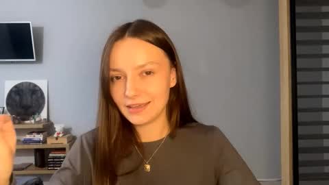 Snapshot of next_fantasy_bb chatting on November 6, 2025, 3:13 pm Agne online show from November 6, 2025, 3:13 pm