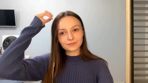 Snapshot of next_fantasy_bb chatting on November 10, 2025, 2:16 pm Agne online show from November 10, 2025, 2:16 pm