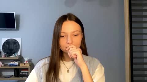 Snapshot of next_fantasy_bb chatting on November 14, 2025, 1:10 pm Agne online show from November 14, 2025, 1:10 pm