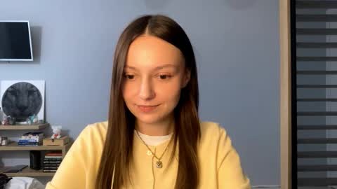 Snapshot of next_fantasy_bb chatting on November 21, 2025, 1:10 pm Agne online show from November 21, 2025, 1:10 pm