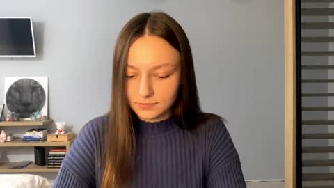 Snapshot of next_fantasy_bb chatting on November 23, 2025, 1:00 pm Agne online show from November 23, 2025, 1:00 pm