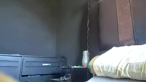 Snapshot of nexthorey chatting on September 21, 2025, 3:24 pm Ness online show from September 21, 2025, 3:24 pm
