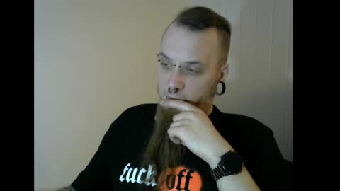 Snapshot of nezvers chatting on March 9, 2025, 3:49 pm YouPick online show from March 9, 2025, 3:49 pm