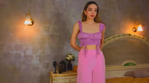 Anasteisha online show from November 18, 2025, 3:01 am