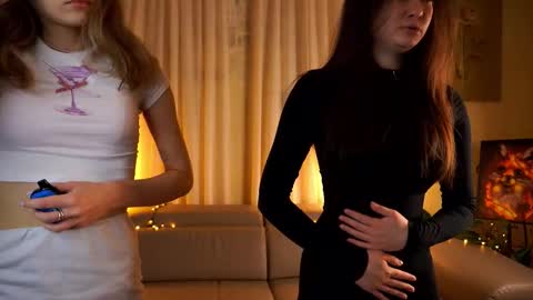 Anasteisha online show from December 2, 2025, 3:34 am