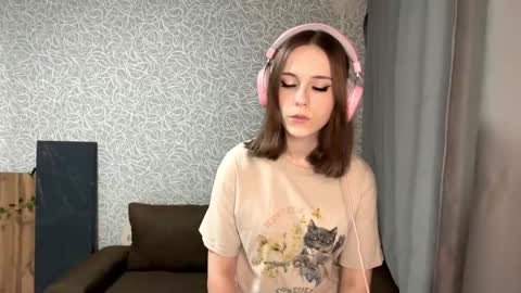 Eva Arts online show from December 2, 2025, 11:04 am