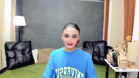 hottie nicole online show from September 21, 2025, 11:17 pm