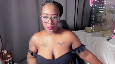 Snapshot of niafire chatting on January 26, 2025, 10:45 am Nia online show from January 26, 2025, 10:45 am