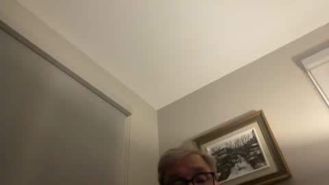 Snapshot of nice_gentle_naughty chatting on December 25, 2024, 12:27 am Nice Gentle Naughty online show from December 25, 2024, 12:27 am