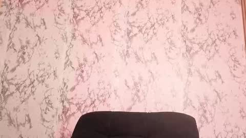 Snapshot of nicecherry_ chatting on November 14, 2025, 3:22 pm Michell online show from November 14, 2025, 3:22 pm