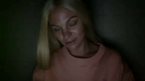 Amber online show from September 26, 2025, 2:15 am