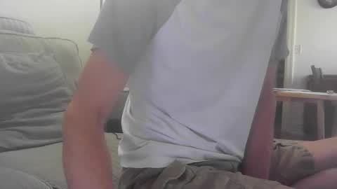 Snapshot of niceguyandrew chatting on September 20, 2025, 8:43 pm Andrew online show from September 20, 2025, 8:43 pm