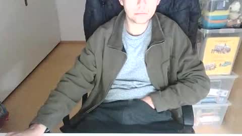 NiceGuyFlo online show from December 16, 2025, 1:21 am