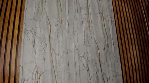 Luna online show from December 15, 2025, 10:47 pm