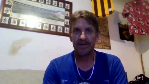 Snapshot of niceozziecockxxx chatting on November 21, 2025, 6:39 pm Sexiishaine online show from November 21, 2025, 6:39 pm