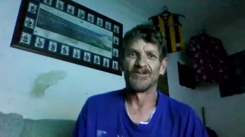 Snapshot of niceozziecockxxx chatting on November 26, 2025, 3:46 pm Sexiishaine online show from November 26, 2025, 3:46 pm