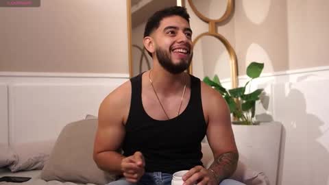 Snapshot of nick_vans chatting on November 13, 2025, 12:15 pm Jhohan online show from November 13, 2025, 12:15 pm