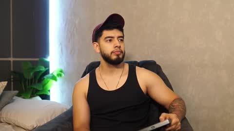 Snapshot of nick_vans chatting on November 29, 2025, 12:41 pm Jhohan online show from November 29, 2025, 12:41 pm