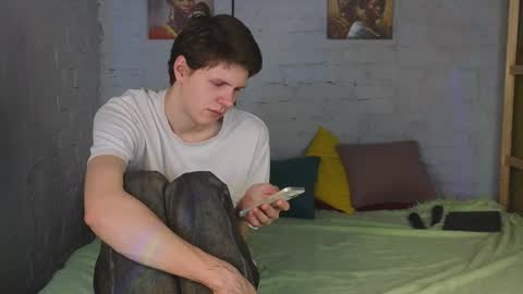 Nick online show from December 3, 2024, 12:46 am