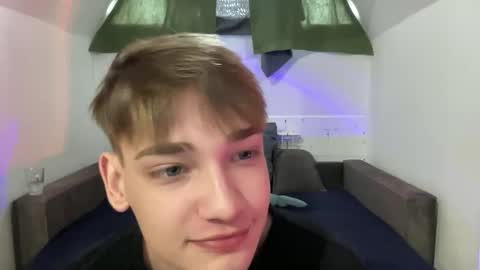 Nick online show from December 9, 2024, 7:17 am