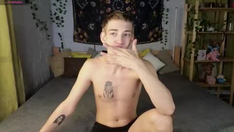 Nick online show from November 9, 2025, 5:33 pm