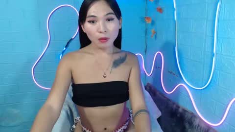 nickha_bryanah online show from March 5, 2025, 7:38 am