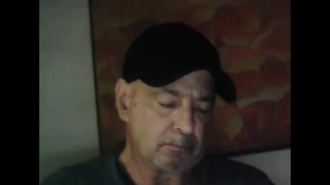 Snapshot of nickincali chatting on December 19, 2024, 11:50 am nickincali online show from December 19, 2024, 11:50 am