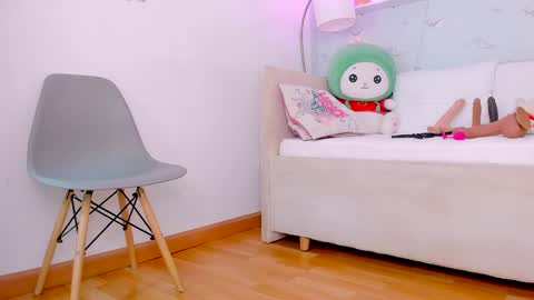 Nicolas online show from January 22, 2025, 6:31 pm