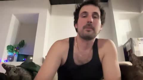 nicky____ online show from March 11, 2025, 12:33 am