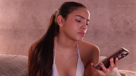 Snapshot of nicky_and_blake chatting on December 3, 2025, 3:32 pm nicky and blake online show from December 3, 2025, 3:32 pm