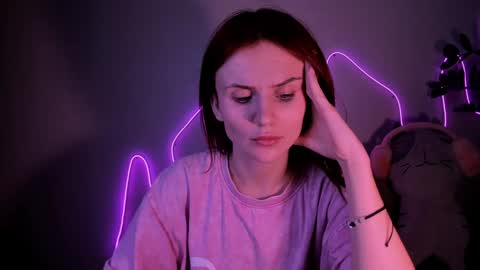 Snapshot of nicky_weekends chatting on December 7, 2024, 2:42 am Nicky Weekends online show from December 7, 2024, 2:42 am