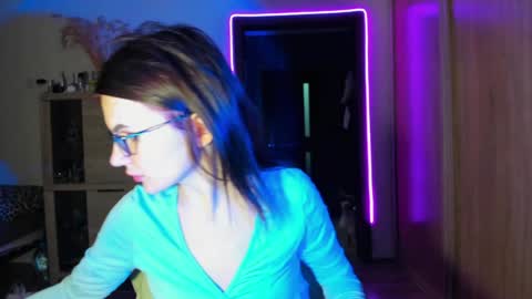 Snapshot of nicky_weekends chatting on January 26, 2025, 2:24 am Nicky Weekends online show from January 26, 2025, 2:24 am