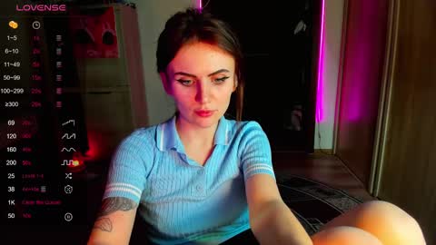 Snapshot of nicky_weekends chatting on February 28, 2025, 9:33 pm Nicky Weekends online show from February 28, 2025, 9:33 pm