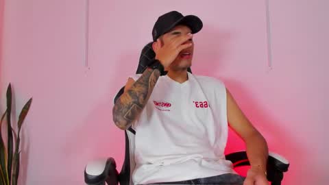 Snapshot of nickyblazze_ chatting on September 26, 2025, 4:11 pm Nicky online show from September 26, 2025, 4:11 pm