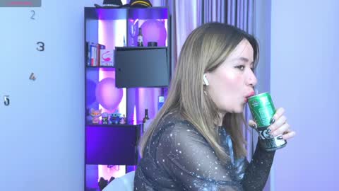 Snapshot of nickywindsor chatting on January 12, 2025, 6:49 pm Nicky online show from January 12, 2025, 6:49 pm