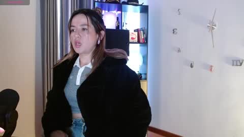 Snapshot of nickywindsor chatting on January 24, 2025, 4:28 pm Nicky online show from January 24, 2025, 4:28 pm