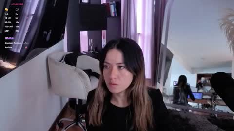 Snapshot of nickywindsor chatting on September 14, 2025, 4:06 pm Nicky online show from September 14, 2025, 4:06 pm