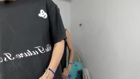 Nico  online show from October 9, 2025, 3:21 pm