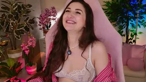 Snapshot of nicol_angel888 chatting on October 28, 2025, 3:54 am Nicole Online at about after 1000 6 UK time or 900 - 500 UK time it approximate time interval online show from October 28, 2025, 3:54 am