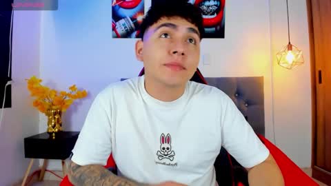 Snapshot of nicolas_james_sc chatting on October 20, 2025, 2:28 pm nicolas_james_sc online show from October 20, 2025, 2:28 pm