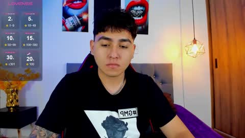 Snapshot of nicolas_james_sc chatting on October 21, 2025, 1:34 pm nicolas_james_sc online show from October 21, 2025, 1:34 pm