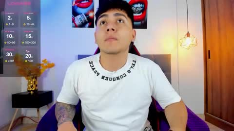 Snapshot of nicolas_james_sc chatting on October 23, 2025, 1:54 pm nicolas_james_sc online show from October 23, 2025, 1:54 pm