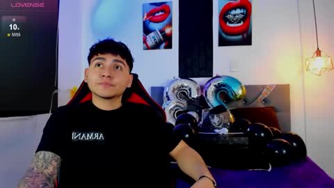 Snapshot of nicolas_james_sc chatting on October 24, 2025, 3:08 pm nicolas_james_sc online show from October 24, 2025, 3:08 pm