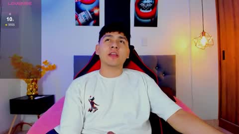 Snapshot of nicolas_james_sc chatting on November 20, 2025, 1:44 pm nicolas_james_sc online show from November 20, 2025, 1:44 pm