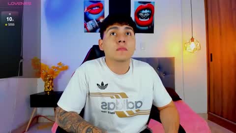 Snapshot of nicolas_james_sc chatting on December 2, 2025, 1:50 pm nicolas_james_sc online show from December 2, 2025, 1:50 pm